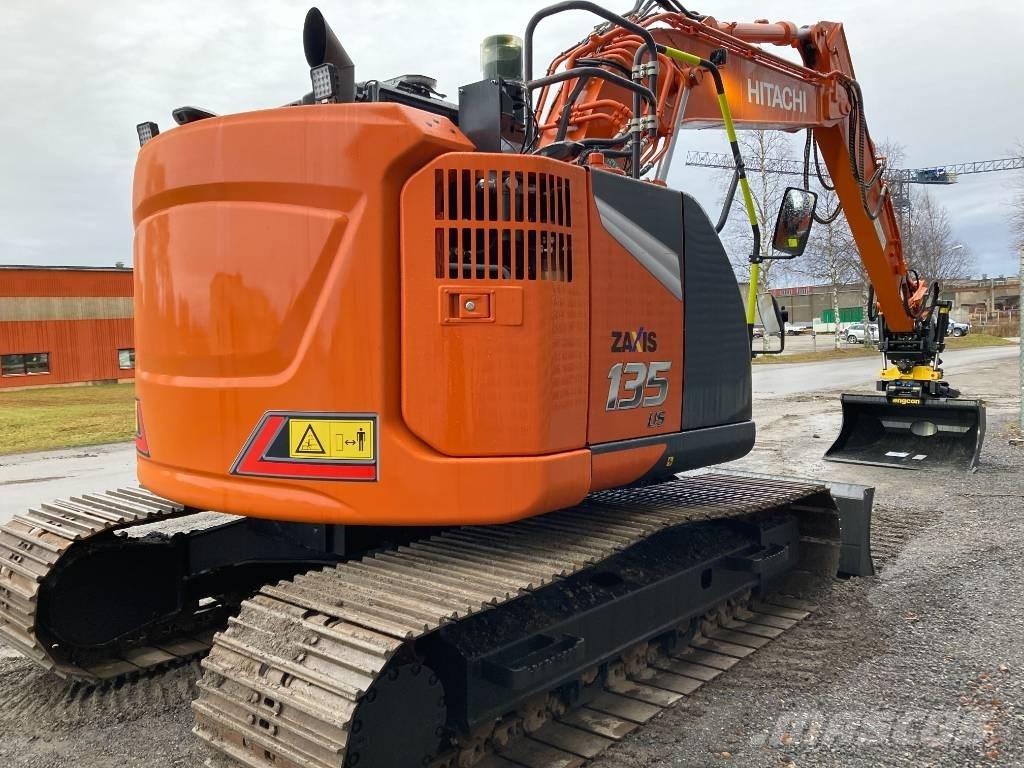 Hitachi ZX 135 US-7 Roomikekskavaatorid