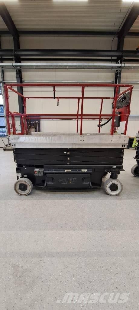 JLG 3246 ES Käärtõstukid