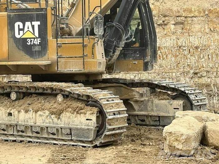 CAT 374 LME Muud ekskavaatorid
