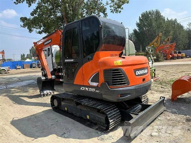 Doosan DX55 Miniekskavaatorid < 7 t