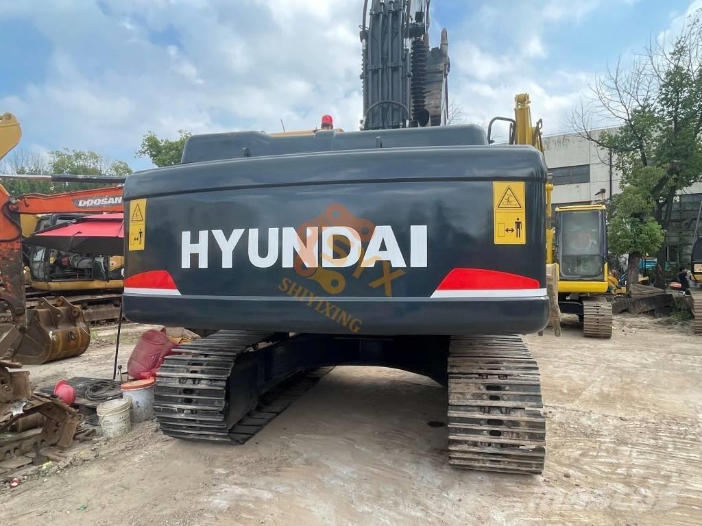 Hyundai Robex 220 Roomikekskavaatorid