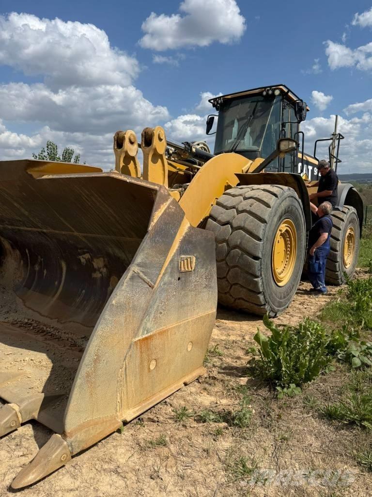 CAT 982 M Radlader Rataslaadurid
