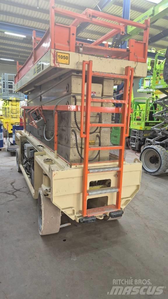 JLG 180-12 Käärtõstukid