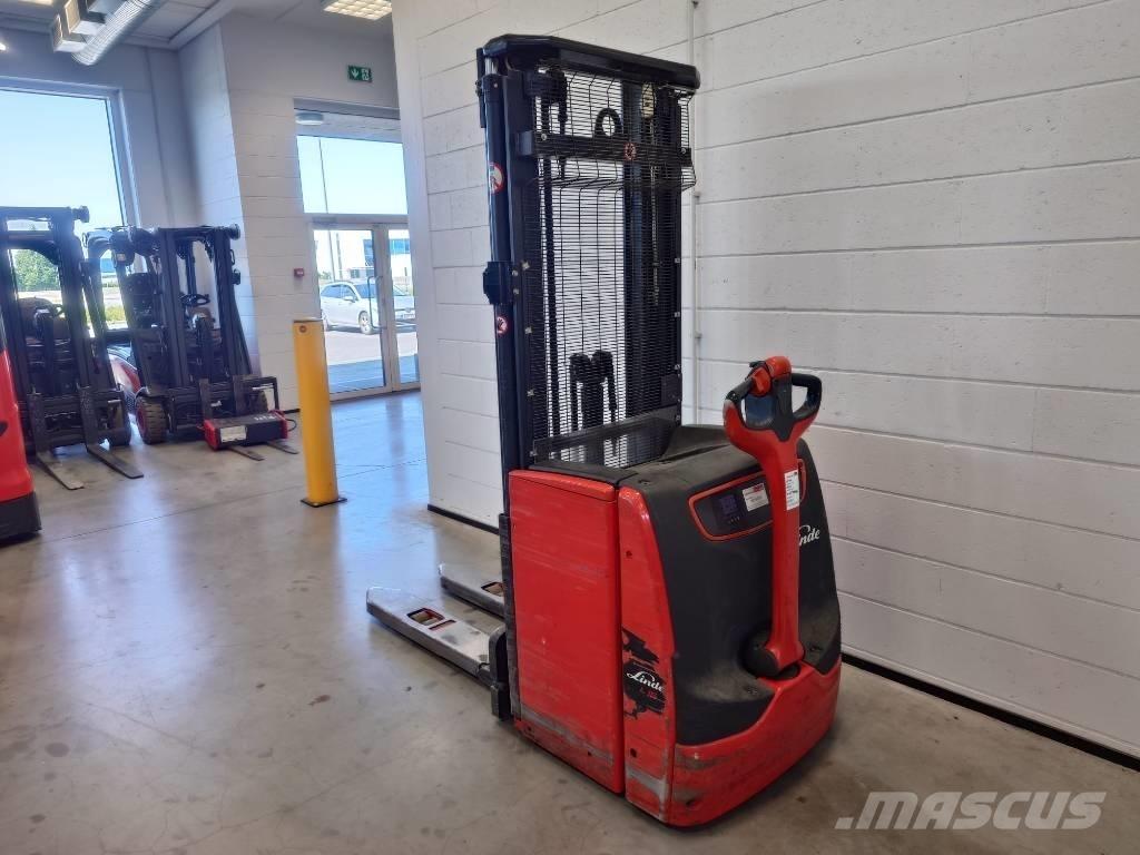 Linde L16/1173 Järelkäidavad virnastajad