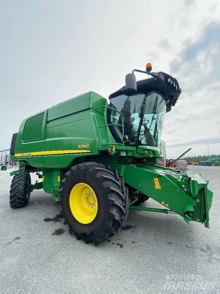 John Deere W 540 Teraviljakombainid