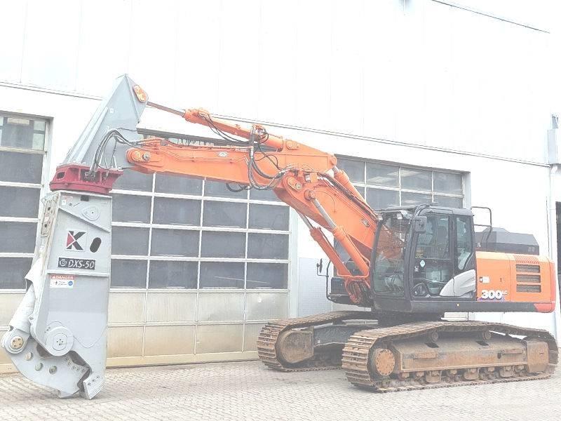 Hitachi ZX 300 LC-6 Lammutusekskavaatorid