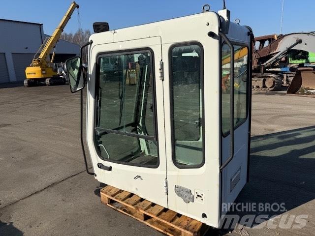 Liebherr SERIA B CAB Kabiinid