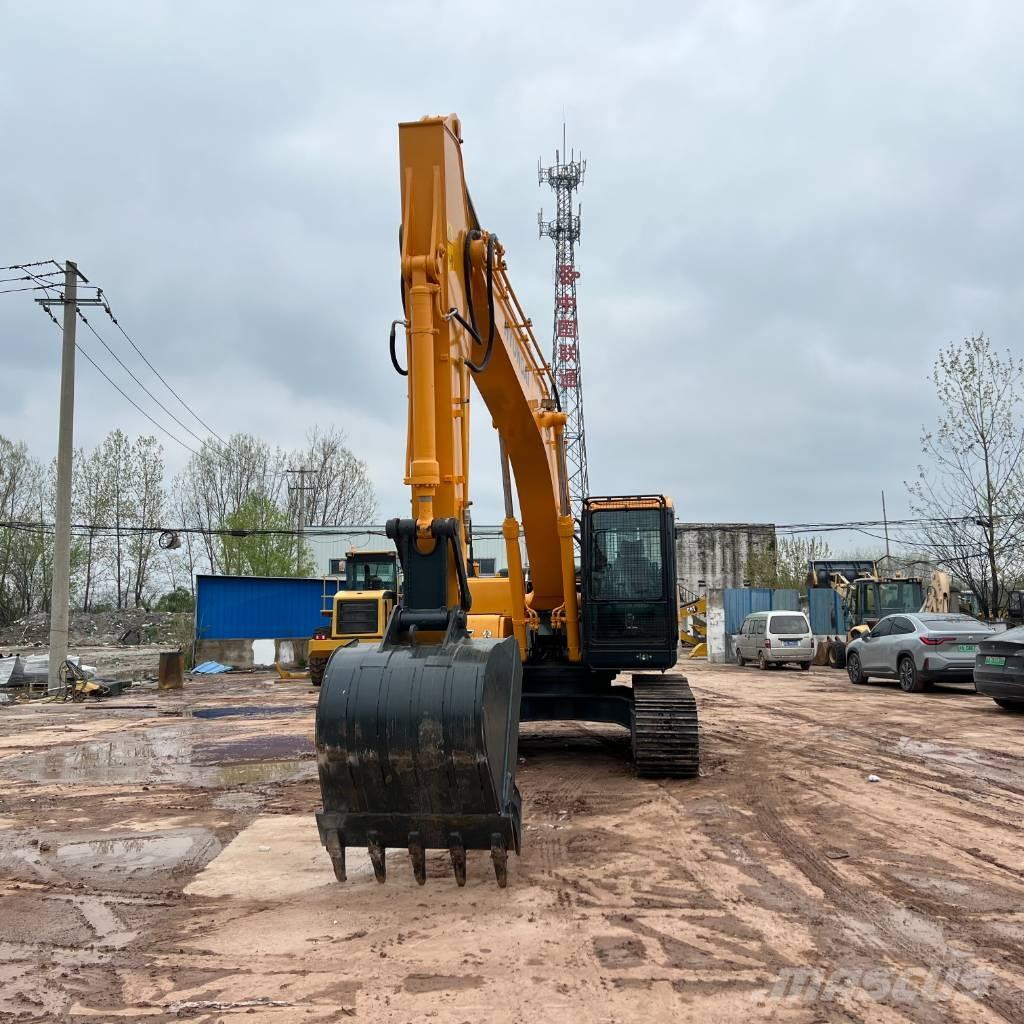 Hyundai R220LC-9 Roomikekskavaatorid