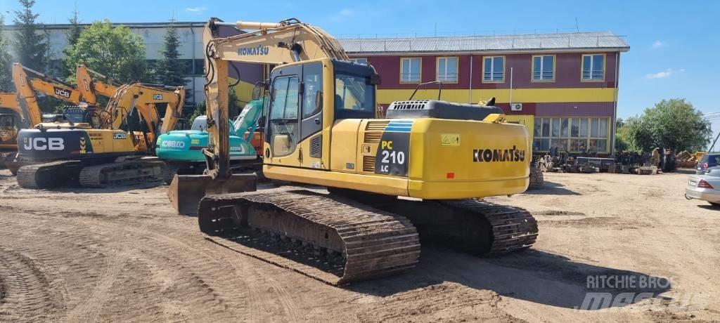 Komatsu PC 210-8 Roomikekskavaatorid