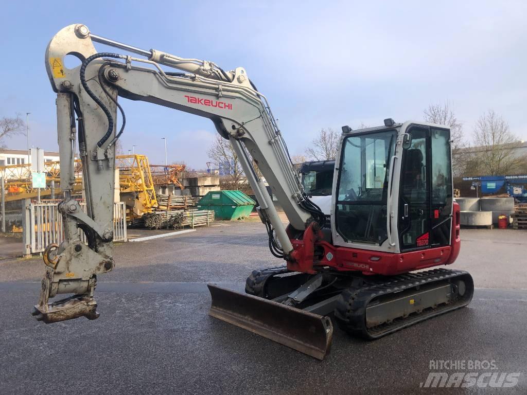 Takeuchi TB 370 Väikeekskavaatorid 7t-12t