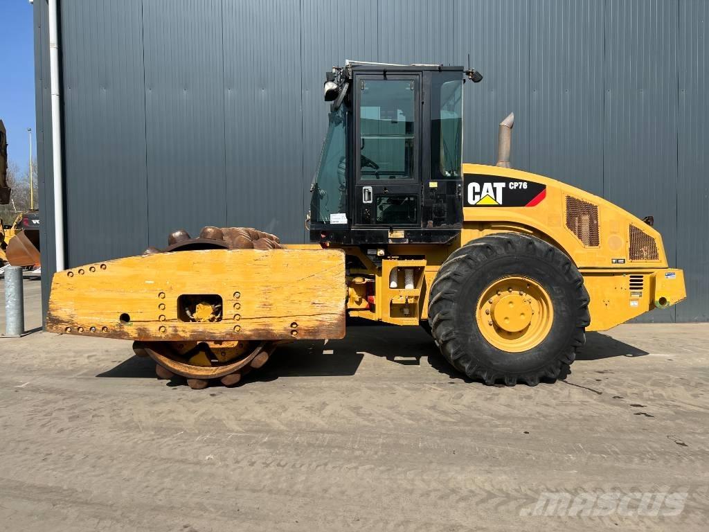 CAT CP76 Ühe trumliga rullid