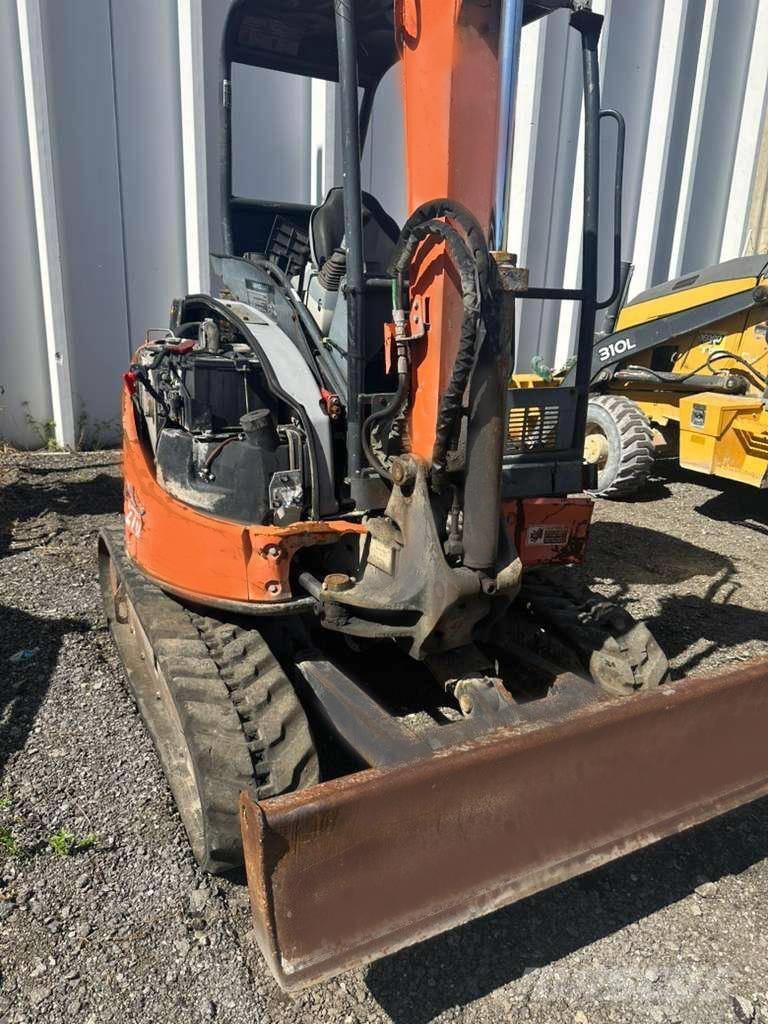 Hitachi ZX 27 U Miniekskavaatorid < 7 t