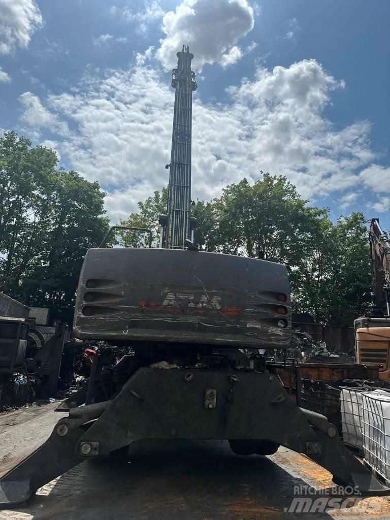 Atlas 520 MH Materjalikäitlusmasinad