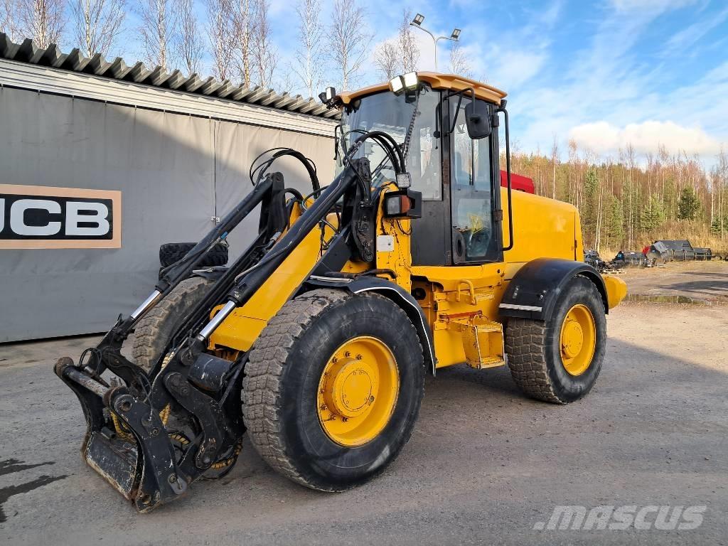 JCB 416S Rataslaadurid
