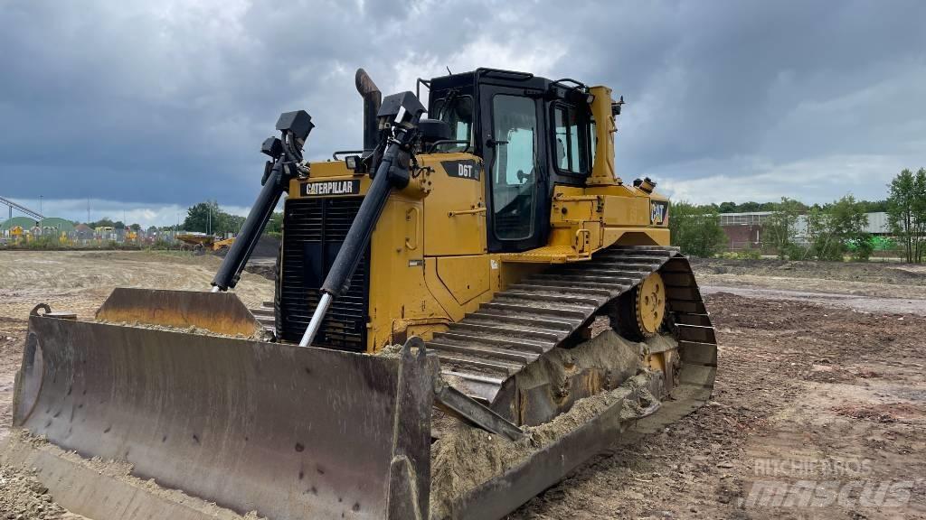 CAT D 6 D LGP Buldooserid