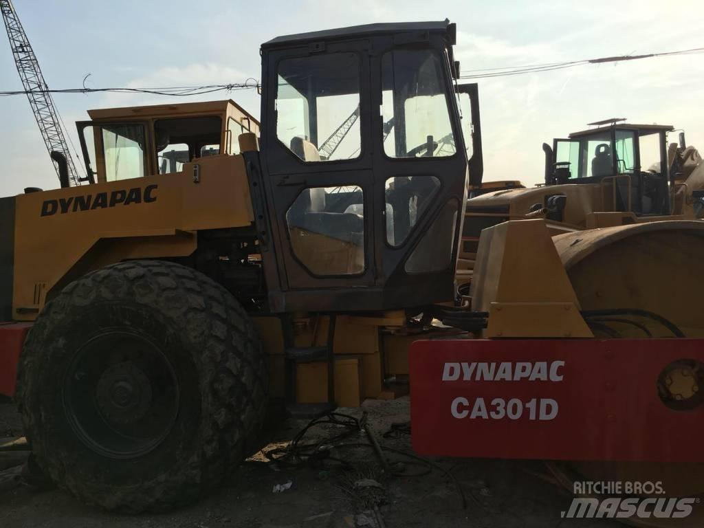 Dynapac CA 301 D Ühe trumliga rullid