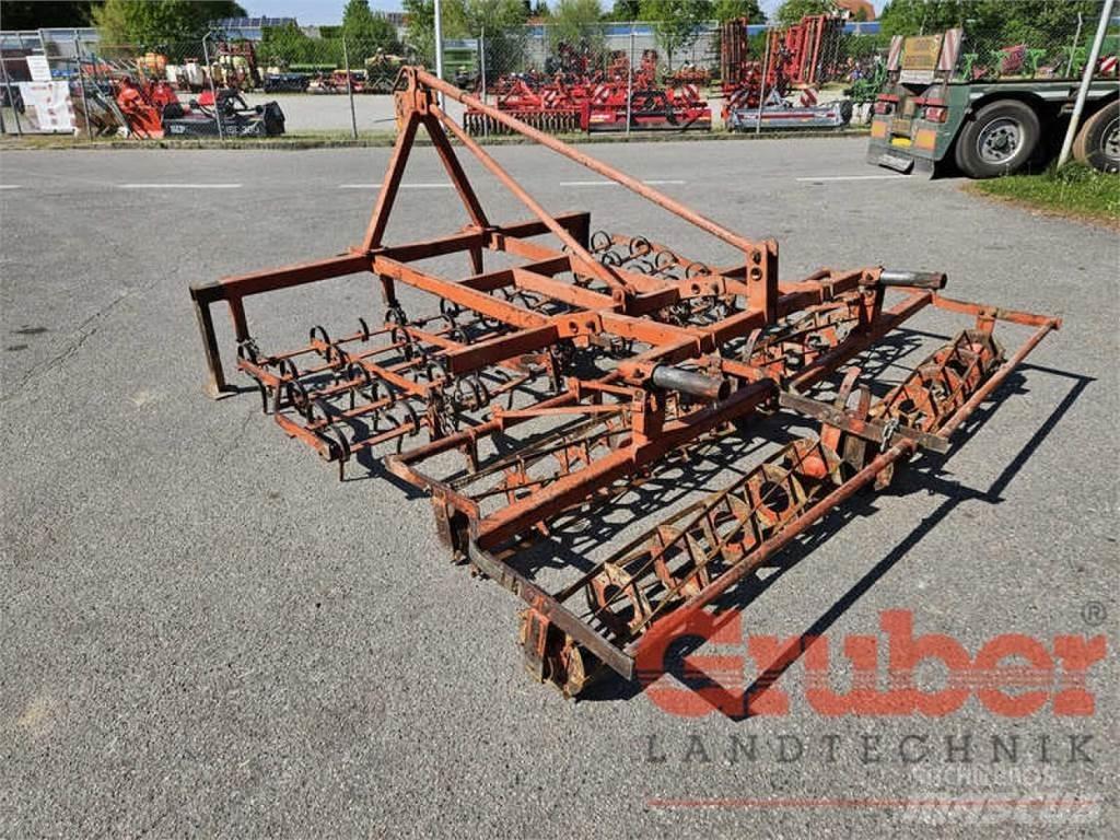 Fricke 300 Külvik-äkked