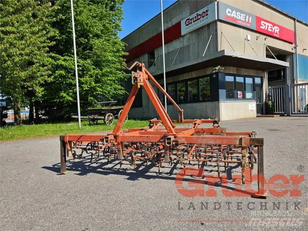 Fricke 300 Külvik-äkked