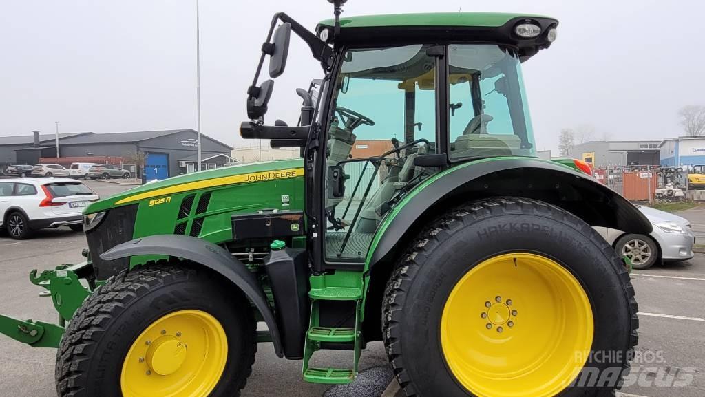 John Deere 5125 R Traktorid
