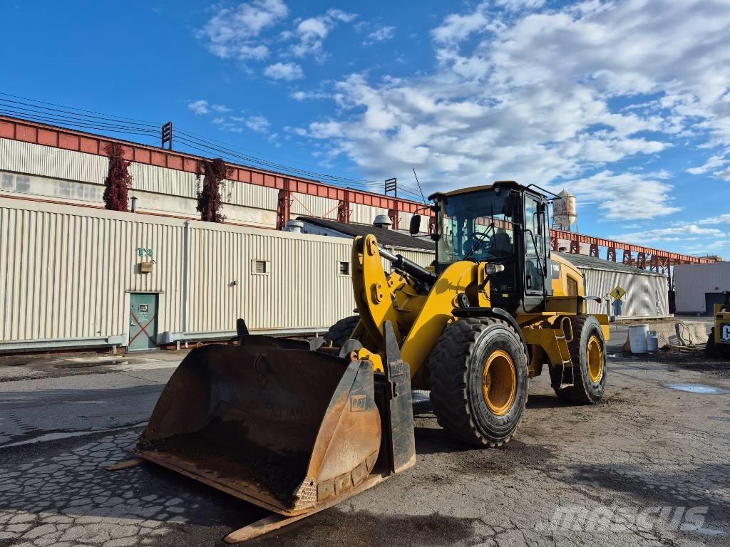 CAT 930 K Rataslaadurid