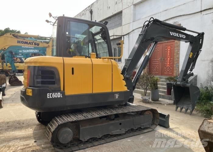 Volvo EC 60 Roomikekskavaatorid