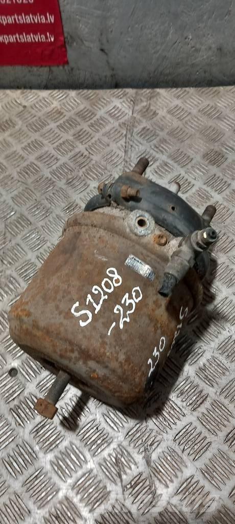 Scania 94 D.    2147775 Pidurid