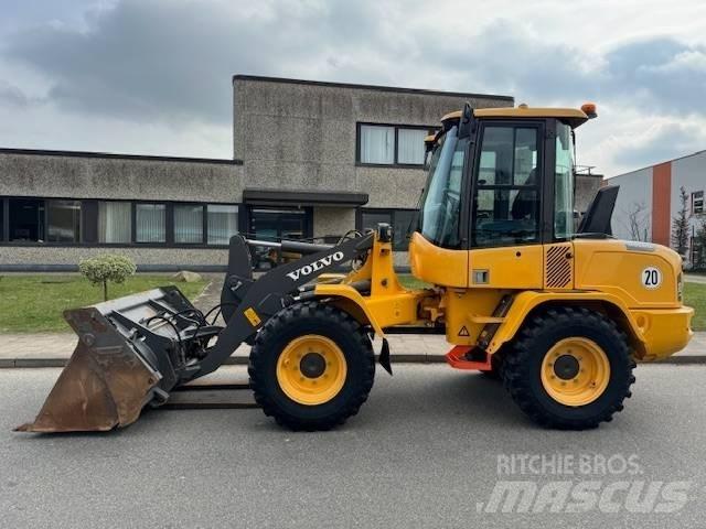 Volvo L 35 G Rataslaadurid