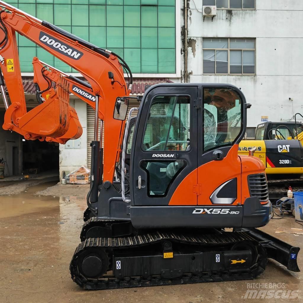 Doosan DX55 Miniekskavaatorid < 7 t