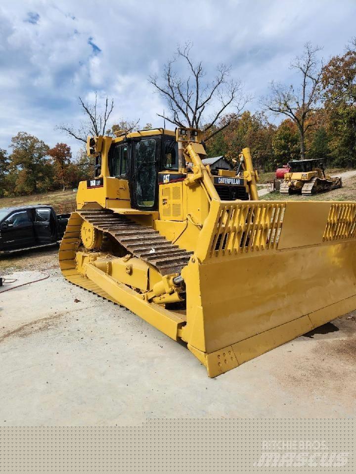 CAT D 6 R Buldooserid