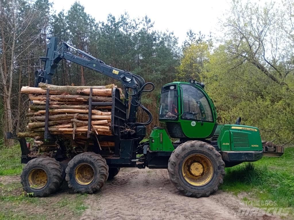 John Deere 1010 E Forwarderid