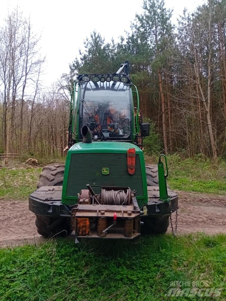 John Deere 1010 E Forwarderid