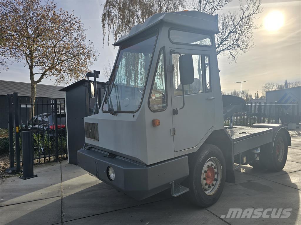  [div] DAF TT2100DH Terminalivedukid