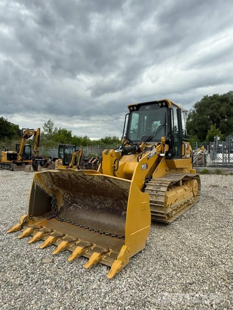 CAT 953 Roomiklaadurid