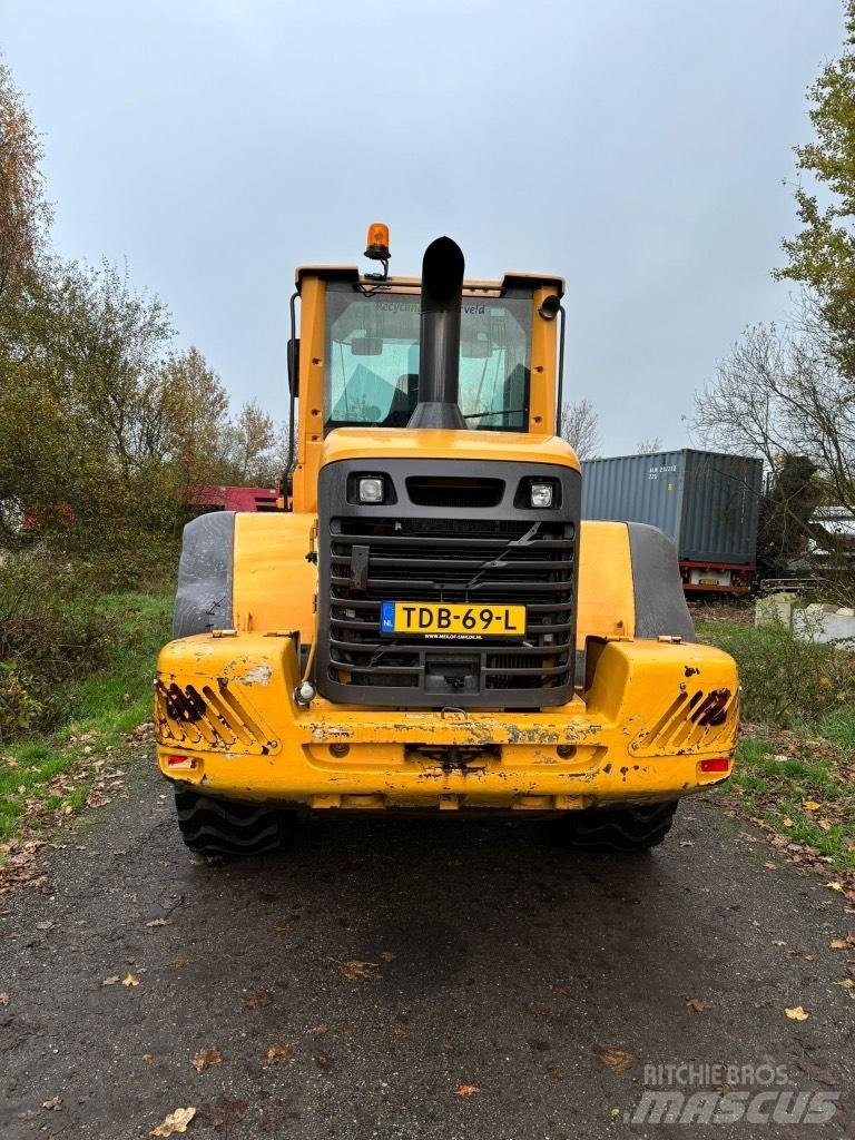 Volvo L 90 F Rataslaadurid