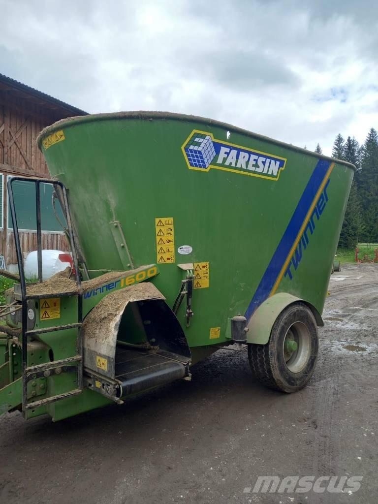Faresin Twinner 16 Söödajagajad/mikserid