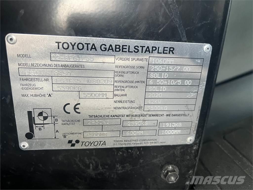 Toyota 8FGJF35 Gaasitõstukid