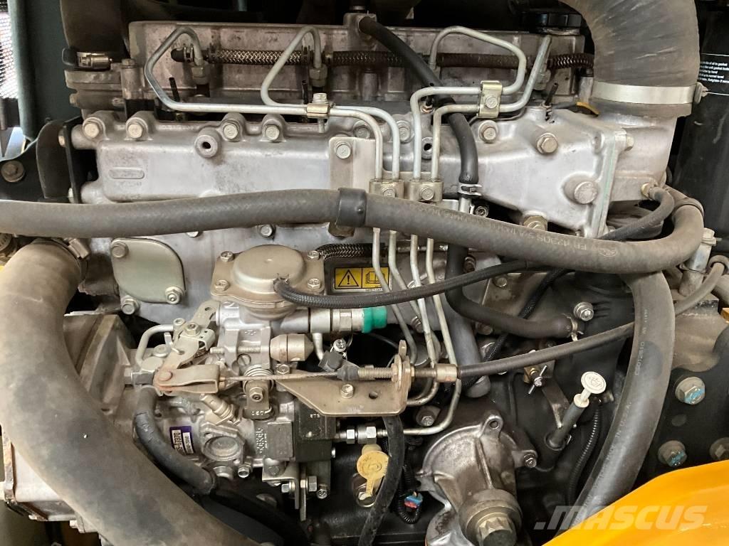 CAT 906 H Rataslaadurid