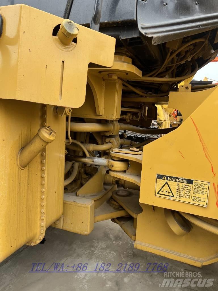 CAT 966G Rataslaadurid