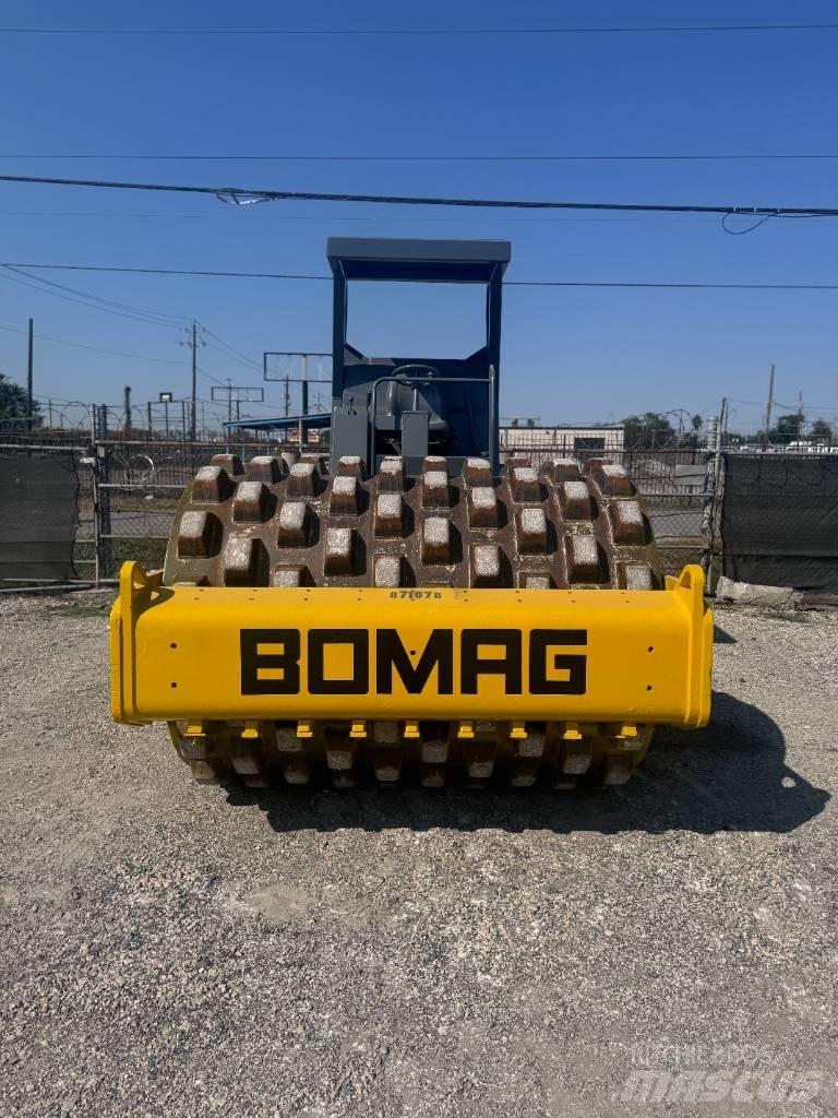 Bomag BW 211 P D-3 Ühe trumliga rullid