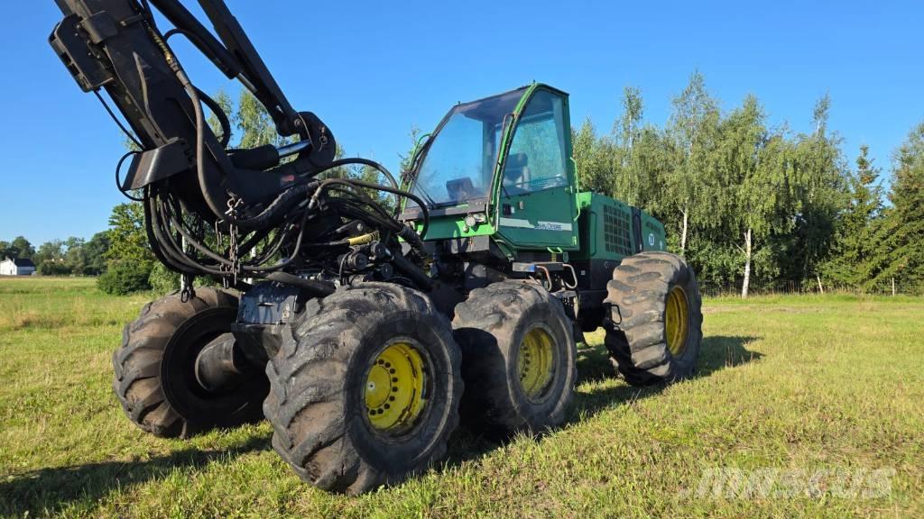 John Deere 1470 D Harvesterid