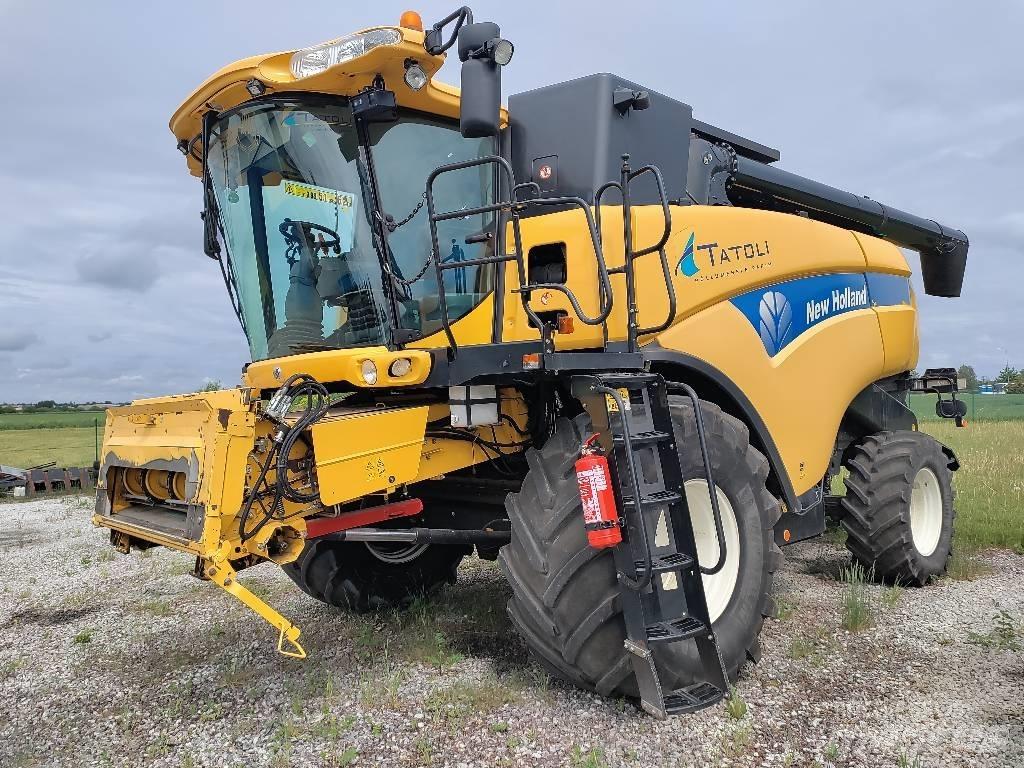 New Holland CX 8070 Teraviljakombainid