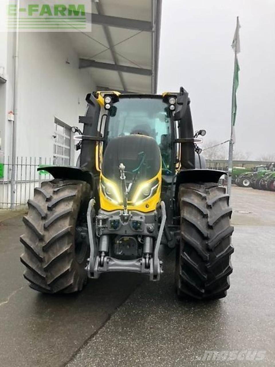 Valtra q305 Traktorid
