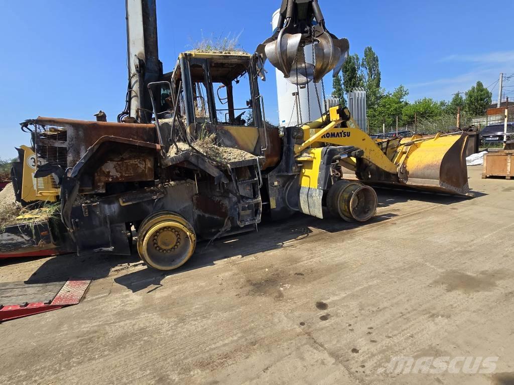 Komatsu 380-6 Nooled ja varred