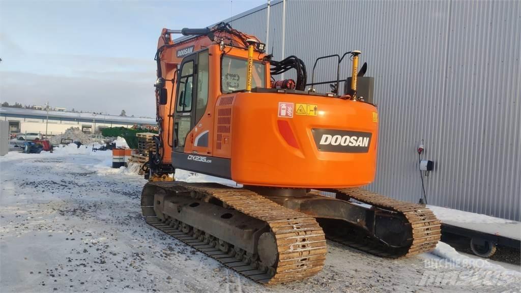 Doosan DX235LCR-5 Roomikekskavaatorid