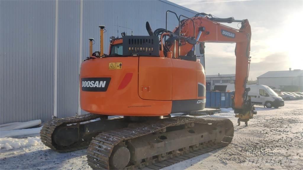 Doosan DX235LCR-5 Roomikekskavaatorid