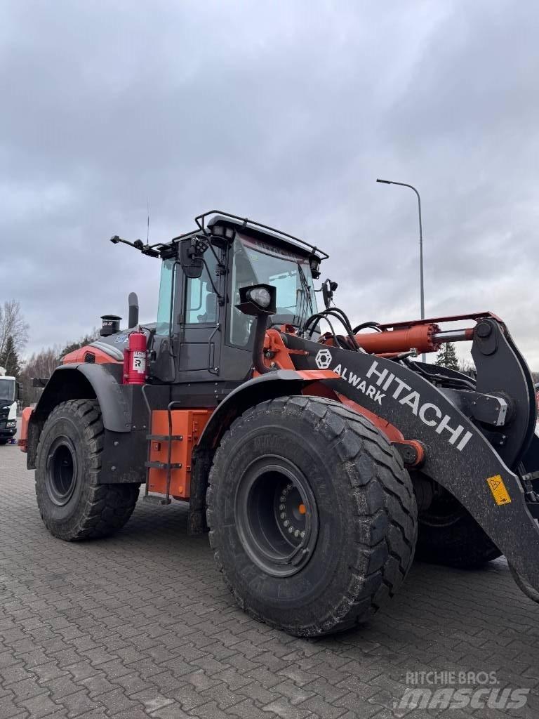 Hitachi ZW 220-7 Rataslaadurid