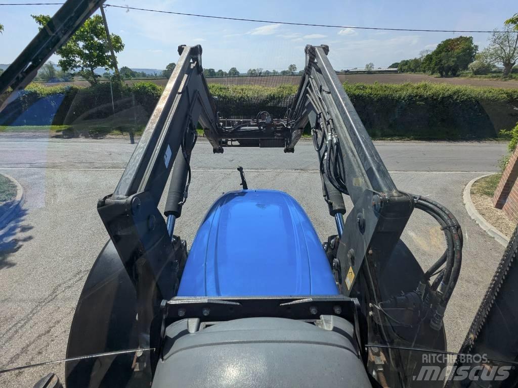 New Holland TSA115A Traktorid
