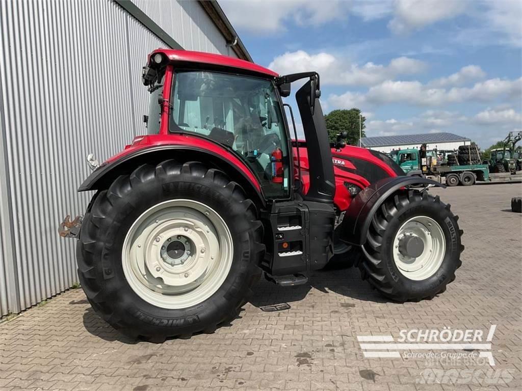 Valtra T 235 A Traktorid