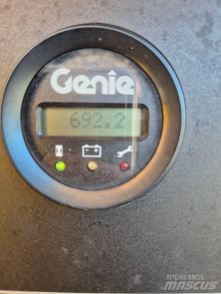 Genie Z 60/37FE Iseliikuvad poomtõstukid