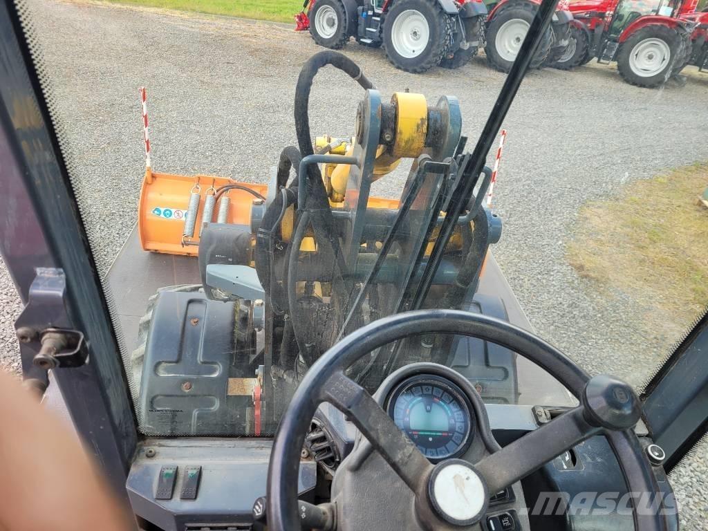 Gehl 340 Mitmeotstarbelised laadurid
